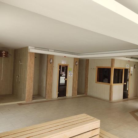 Gabi & Gabi Apartments Hajduszoboszlo Luaran gambar