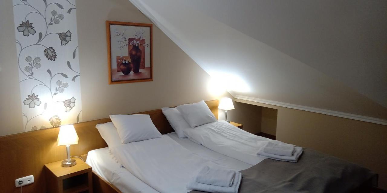 Gabi & Gabi Apartments Hajduszoboszlo Luaran gambar