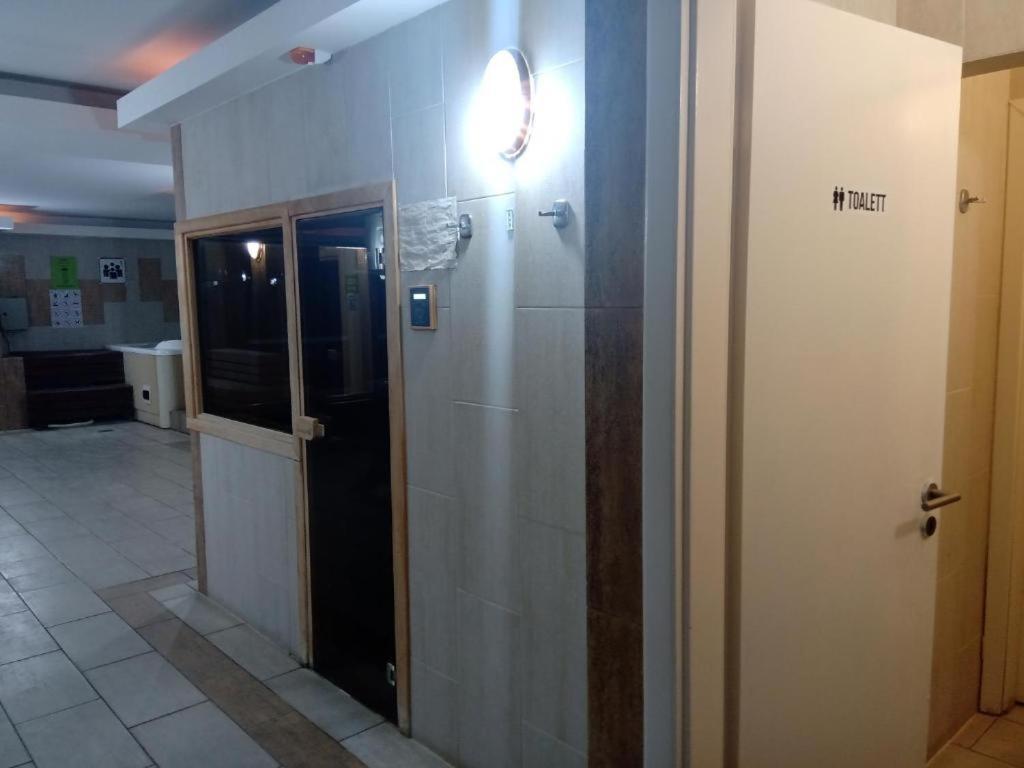 Gabi & Gabi Apartments Hajduszoboszlo Luaran gambar